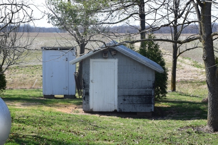 3 Bedroom, 1 Bath Home in Country - image 32
