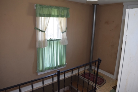 3 Bedroom, 1 Bath Home in Country - image 25