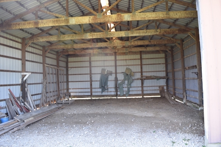 3 Bedroom, 1 Bath Home in Country - image 39