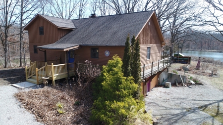 Beautiful Country Cabin Home - image 1