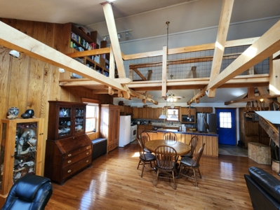 Beautiful Country Cabin Home - image 24