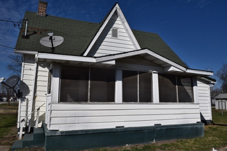 2 Bedroom, 1 Bath Home, Palestine, IL Auction - image 1