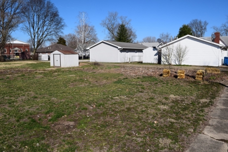 2 Bedroom, 1 Bath Home, Palestine, IL Auction - image 2