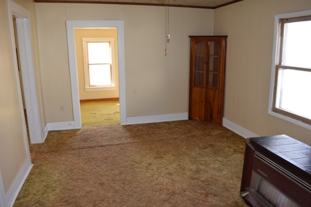 2 Bedroom, 1 Bath Home, Palestine, IL Auction - image 13