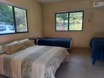 Mountain community home in Altos del maria, w/ beach access! - image 3