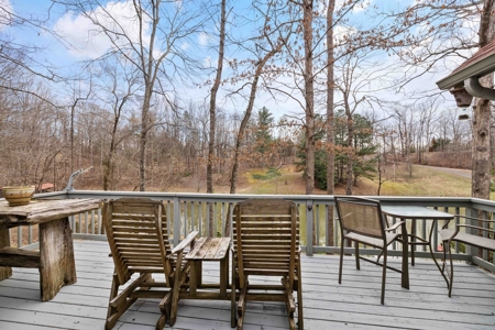 Country Retreat Living! - image 30