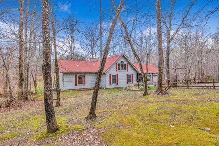 Country Retreat Living! - image 5