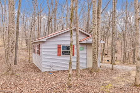 Country Retreat Living! - image 24