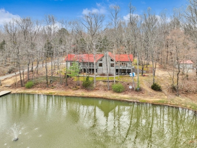 Country Retreat Living! - image 23