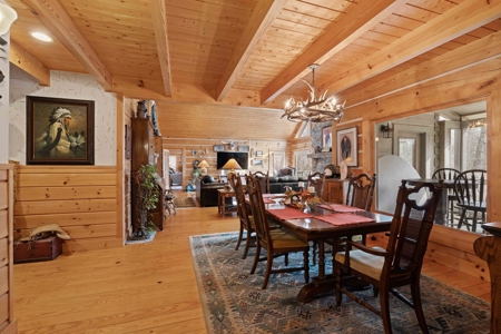 Country Retreat Living! - image 35