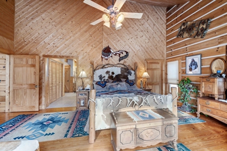 Country Retreat Living! - image 32