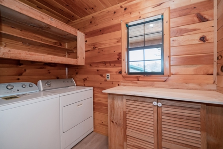 For Sale Horse Ranch and Log Home in Gilmer, Texas - image 9
