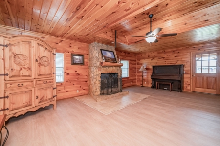 For Sale Horse Ranch and Log Home in Gilmer, Texas - image 15