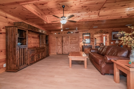 For Sale Horse Ranch and Log Home in Gilmer, Texas - image 16