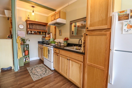 Income Producing Investment Property for Sale in Willis VA! - image 5
