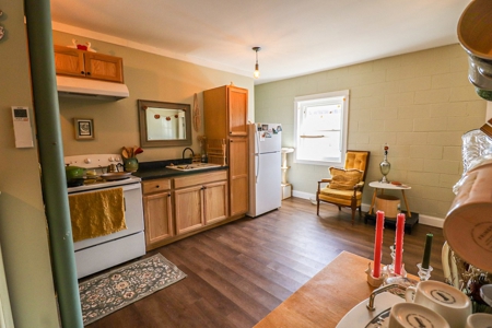 Income Producing Investment Property for Sale in Willis VA! - image 4