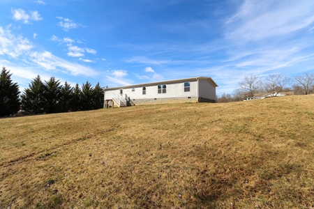 New Home for Sale in Woodlawn VA! - image 18