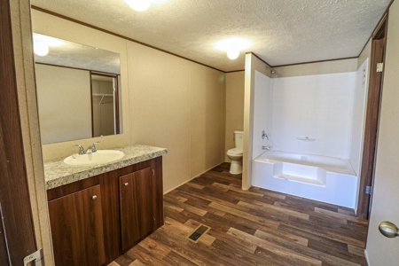 New Home for Sale in Woodlawn VA! - image 9