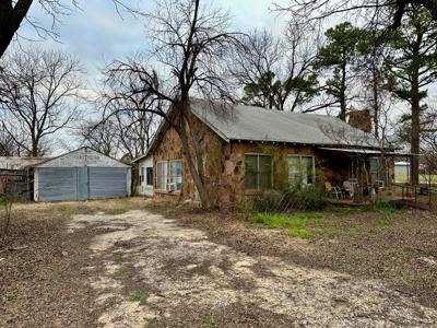 Stone Home on 5 lots in Rising Star Eastland County Texas - image 1