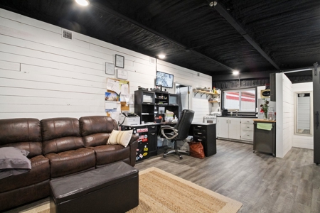 Turn Key Business for Sale in Birch Tree, MO. - Shannon Co. - image 2