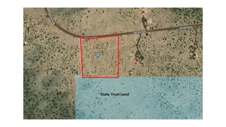 Land in Williams AZ for sale, Electric Power, Borders Public - image 5