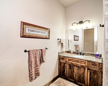 Custom Western Country Home on Acreage with Shop Buildings - image 32