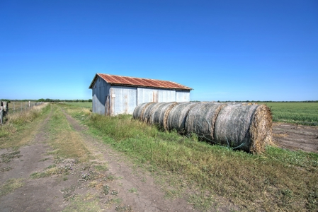 100 Acres For Sale In Orange Grove - image 31