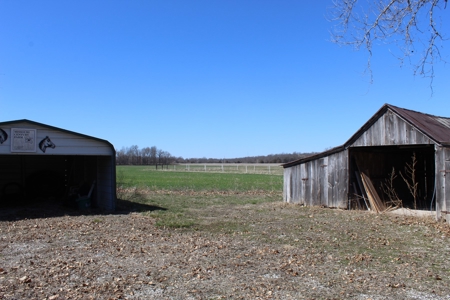 39 Acre Farmstead with House in Vernon County, MO - image 7