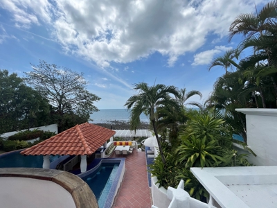 Luxurious mansion located in Punta Barco Resort with pool - image 16