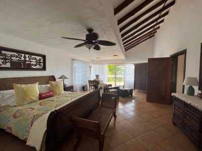 Luxurious mansion located in Punta Barco Resort with pool - image 13