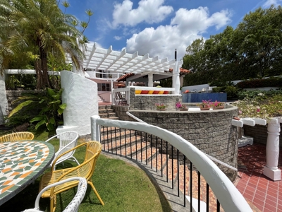 Luxurious mansion located in Punta Barco Resort with pool - image 5