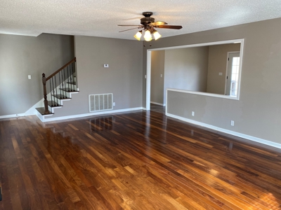 3 Bedroom Home In Selmer, Tn For Sale. Home In Neighborhood - image 18