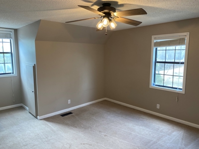 3 Bedroom Home In Selmer, Tn For Sale. Home In Neighborhood - image 44