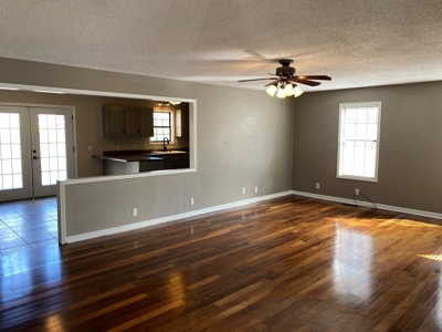 3 Bedroom Home In Selmer, Tn For Sale. Home In Neighborhood - image 16