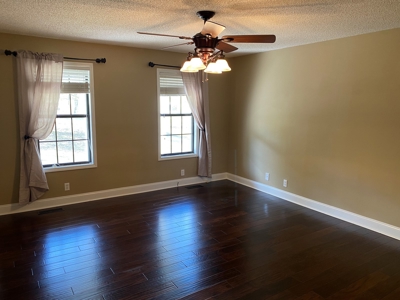 3 Bedroom Home In Selmer, Tn For Sale. Home In Neighborhood - image 32