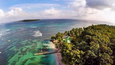 Beachfront Lodge on Isla Carenero, Bocas del Toro, Panama