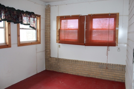 Charming Homestead in Southern Missouri Fenced and 2 Ponds - image 30