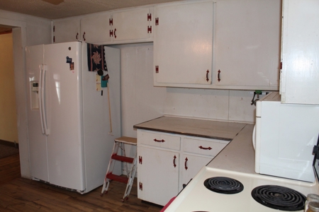 Charming Homestead in Southern Missouri Fenced and 2 Ponds - image 21