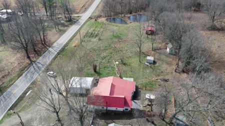 Charming Homestead in Southern Missouri Fenced and 2 Ponds - image 15