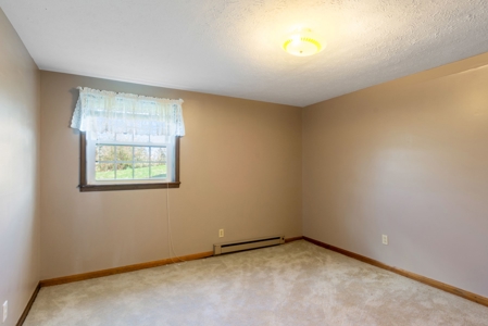 Absolute Auction-4 Bedroom Brick Home in Campbellsville, KY - image 40