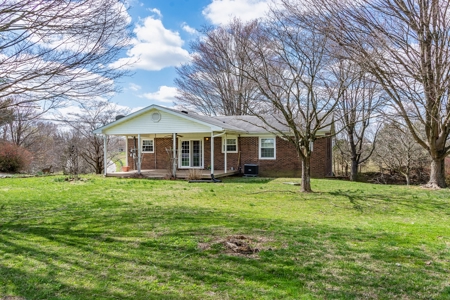 Absolute Auction-4 Bedroom Brick Home in Campbellsville, KY - image 3