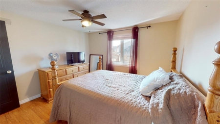 Home for Sale in Sarnia, Ontario - image 6