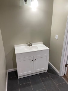 Beautiful 4 Bed / 3 Bath Bedford Stone Home, Danville, Ky - image 26