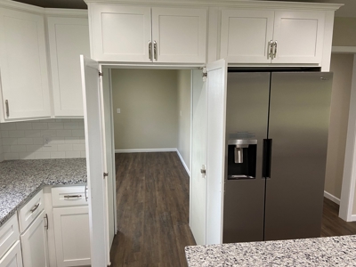 Beautiful 4 Bed / 3 Bath Bedford Stone Home, Danville, Ky - image 21