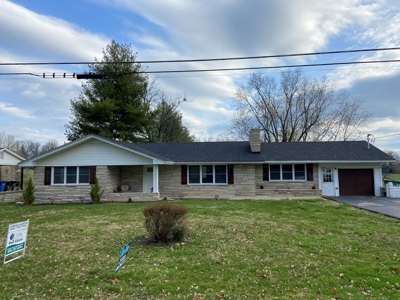 Beautiful 4 Bed / 3 Bath Bedford Stone Home, Danville, Ky - image 2