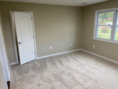 Beautiful 4 Bed / 3 Bath Bedford Stone Home, Danville, Ky - image 28