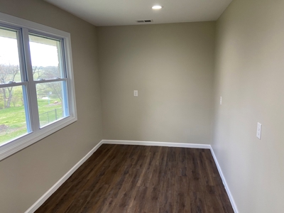 Beautiful 4 Bed / 3 Bath Bedford Stone Home, Danville, Ky - image 22