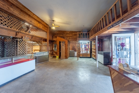 Commercial Property for Sale in the Ozarks - image 5