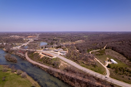 Commercial Property for Sale in the Ozarks - image 18