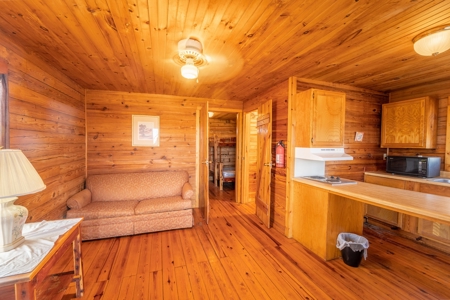 Commercial Property for Sale in the Ozarks - image 15